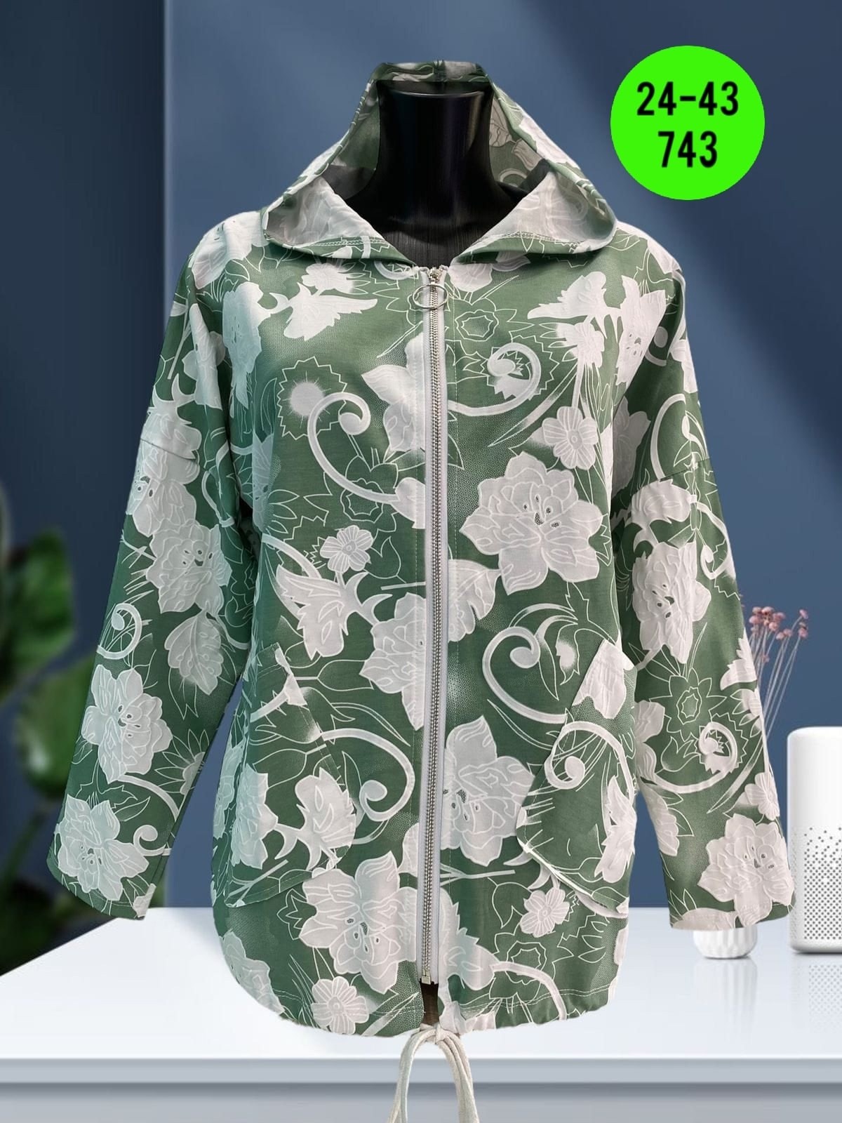 женская куртка,легкая куртка,ветровка женская,куртка стильная