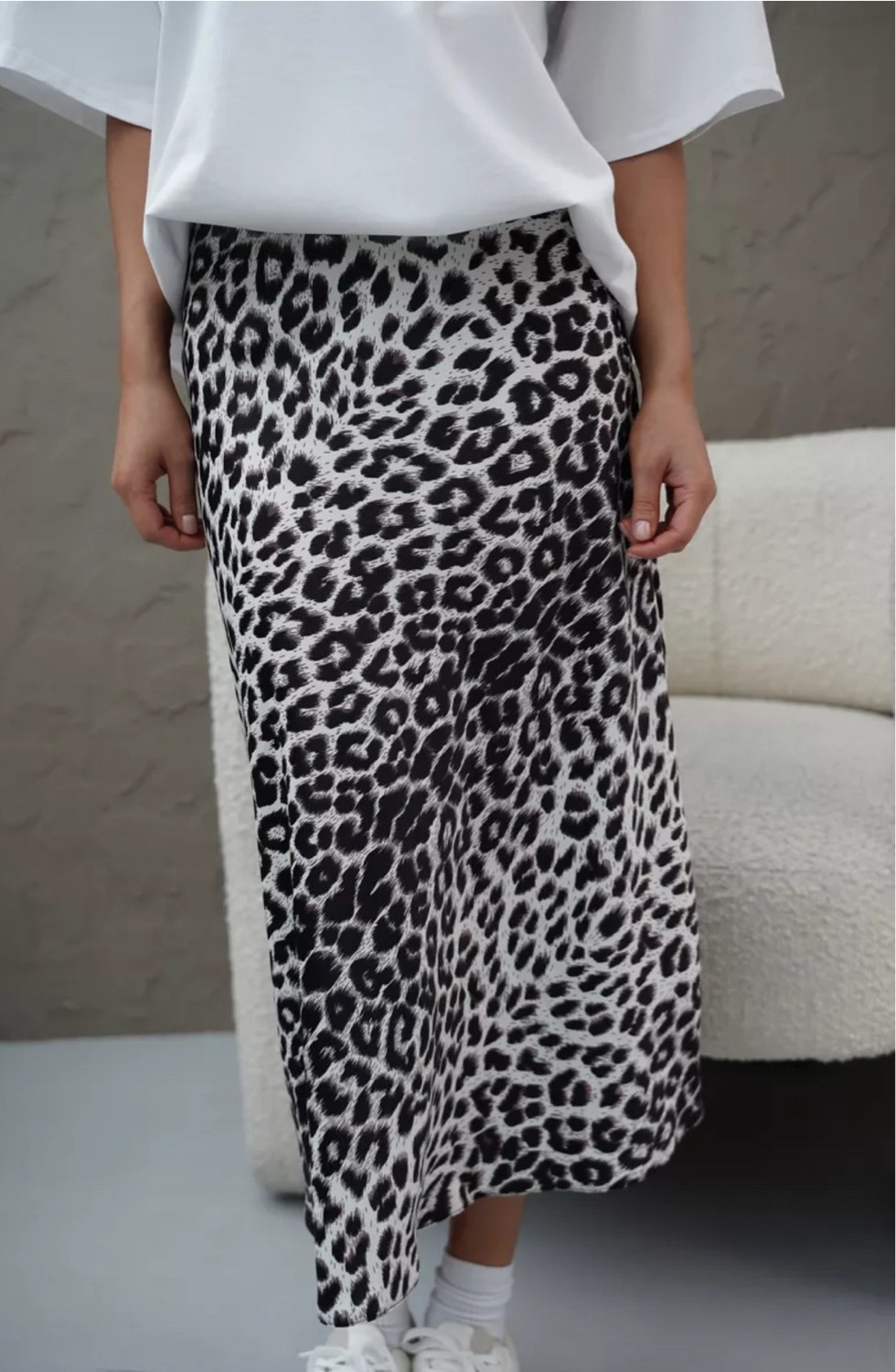 атласная юбка,юбка,юбка миди,атласная юбка миди,черная атласная юбка