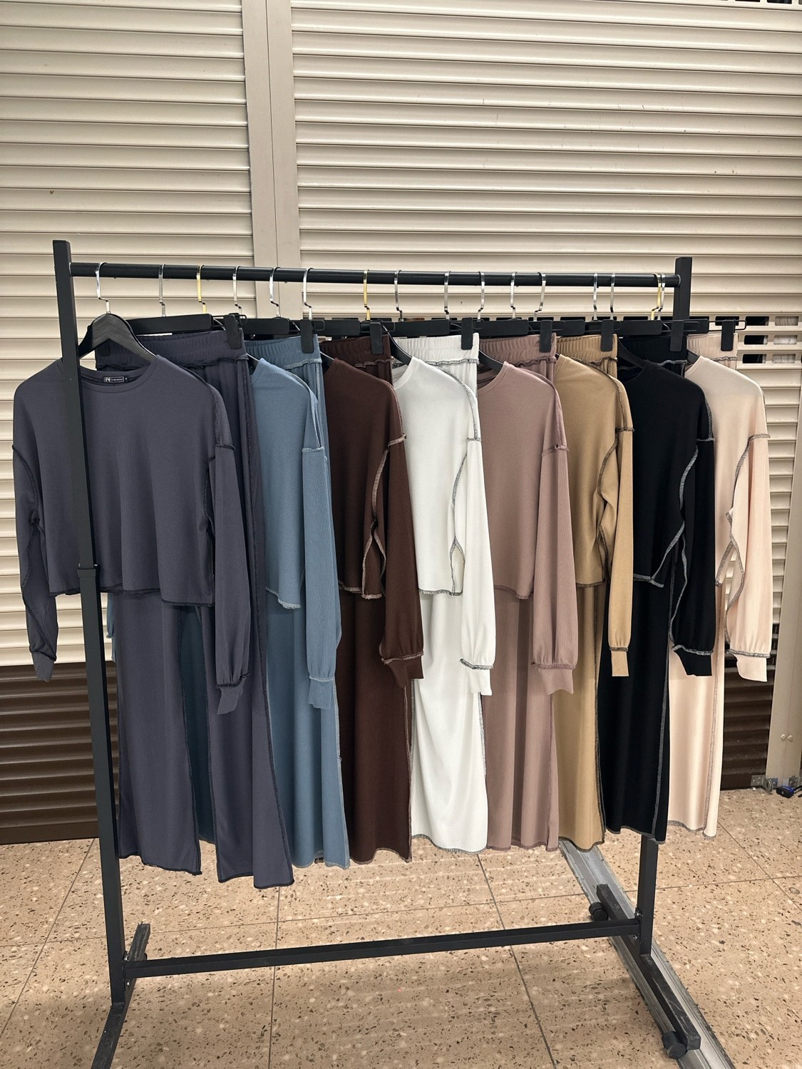 трикотажные костюмы,костюм кофта штаны,костюм с брюками,штаны дикис широкие,костюм топ с длинным рукавом