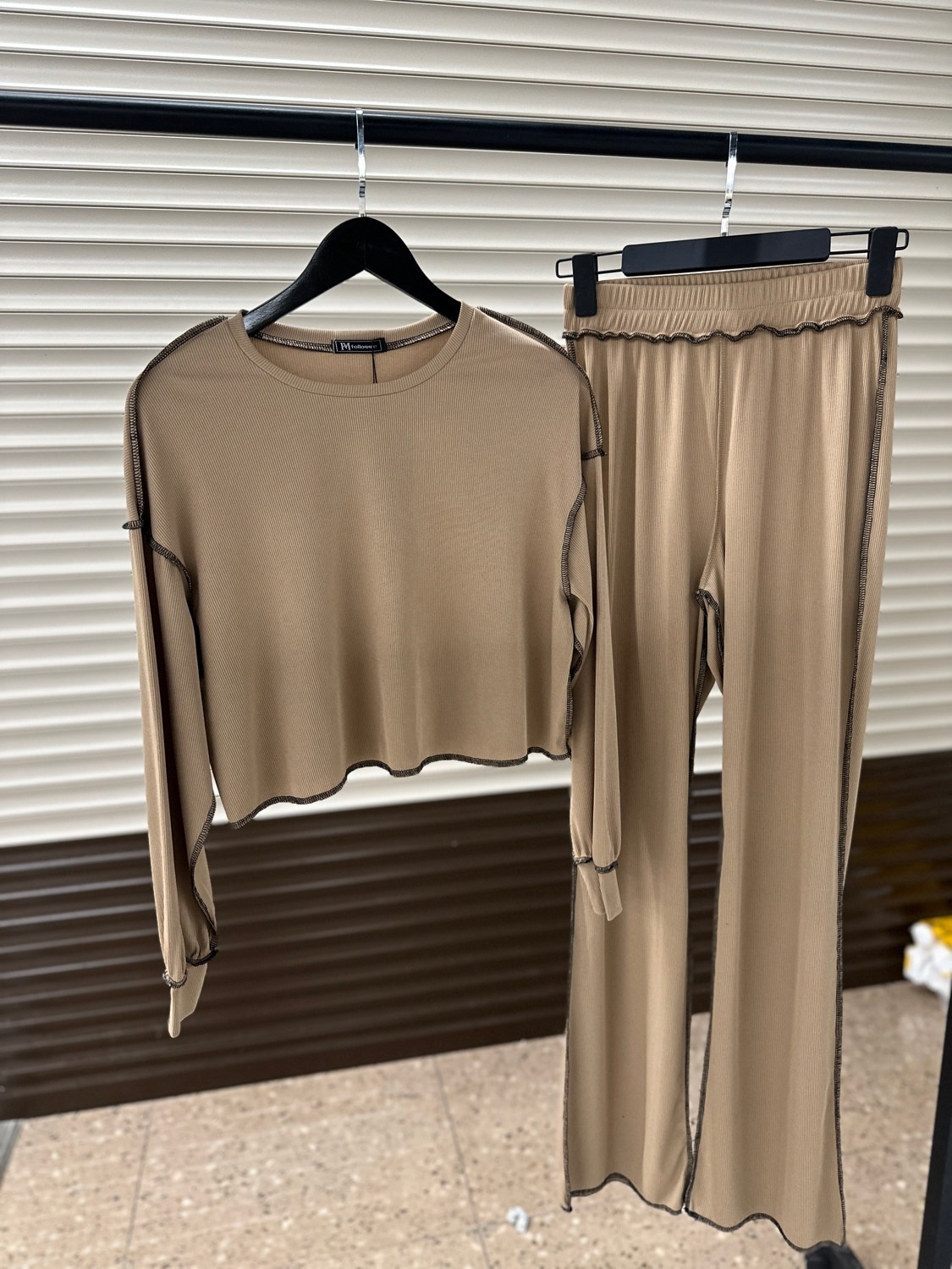 трикотажные костюмы,костюм кофта штаны,костюм с брюками,штаны дикис широкие,костюм топ с длинным рукавом