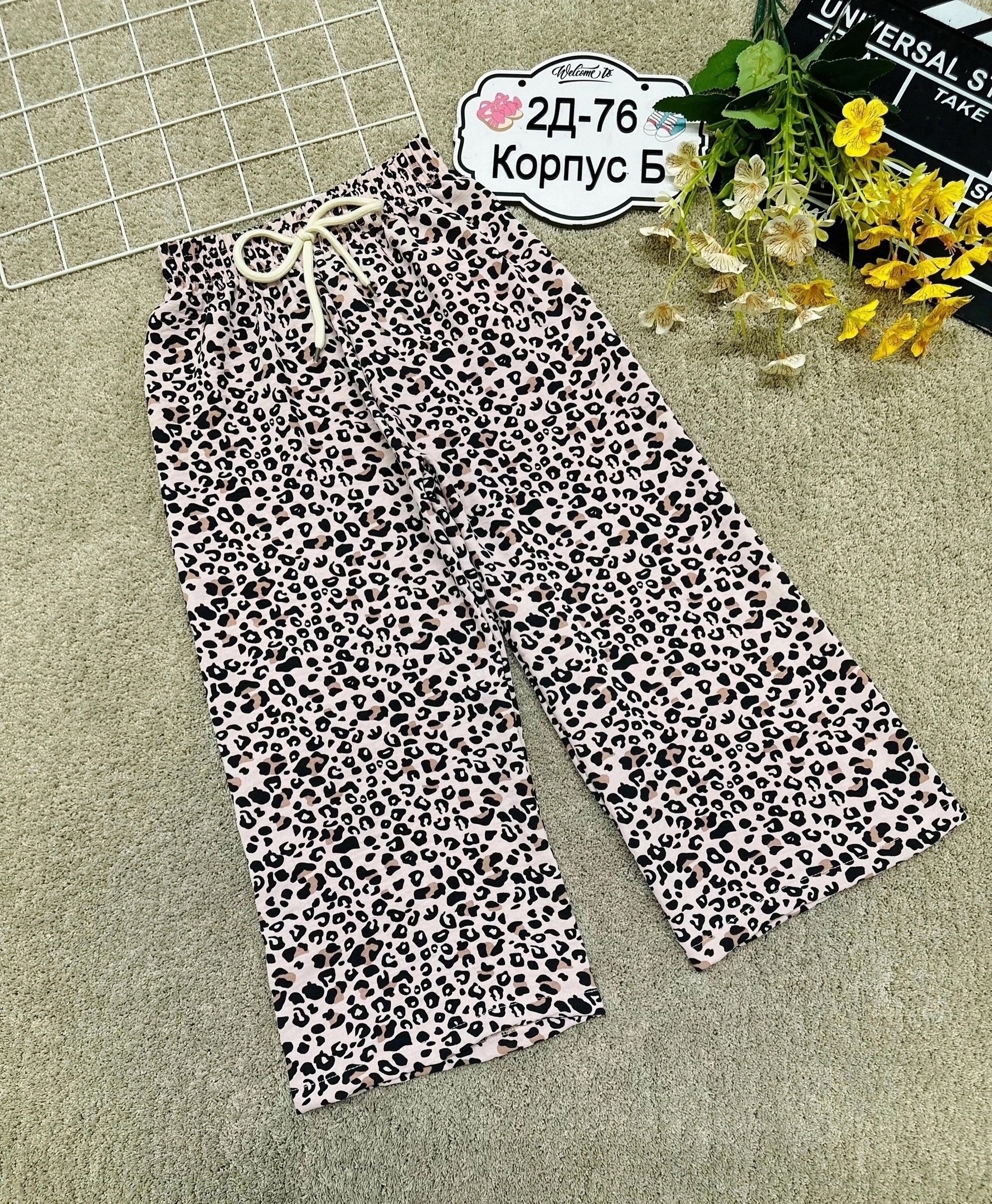 брюки для девочек,женский брюки,штаны женские,штаны бриджи