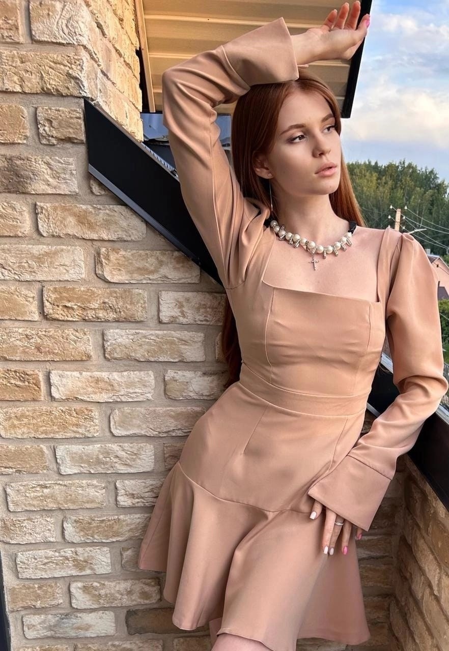 платье с длинными рукавами,короткое красное платье,платье,платье нарядное,красная платья