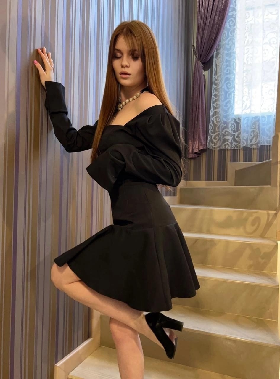 платье с длинными рукавами,короткое красное платье,платье,платье нарядное,красная платья