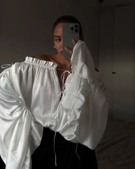 Блузка
