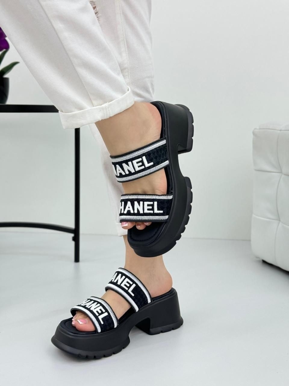 ,шанель  шлепки,шлепки шанель,шлёпанцы диор,шлепанцы женские