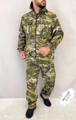 Костюм