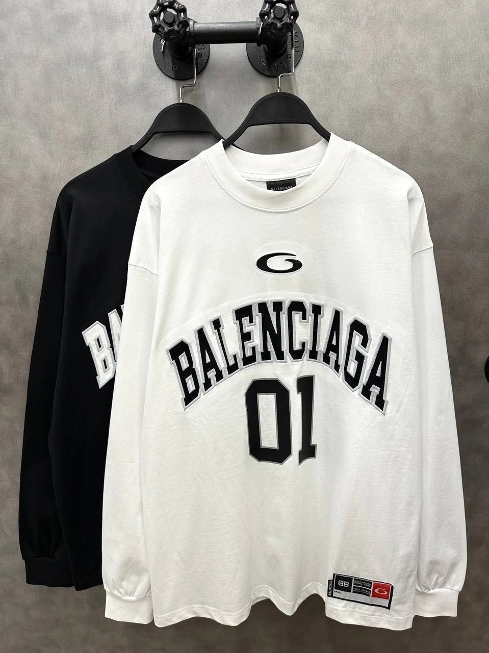 свитшот толстовки,свитшот баленсиага мужской,толстовка мужская баленсиага черная,брендовые свитшоты,свитшот balenciaga