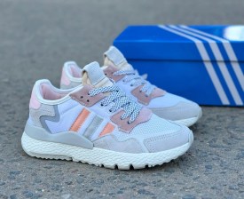 Кроссовки