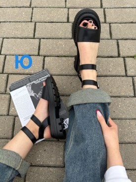 Босоножки