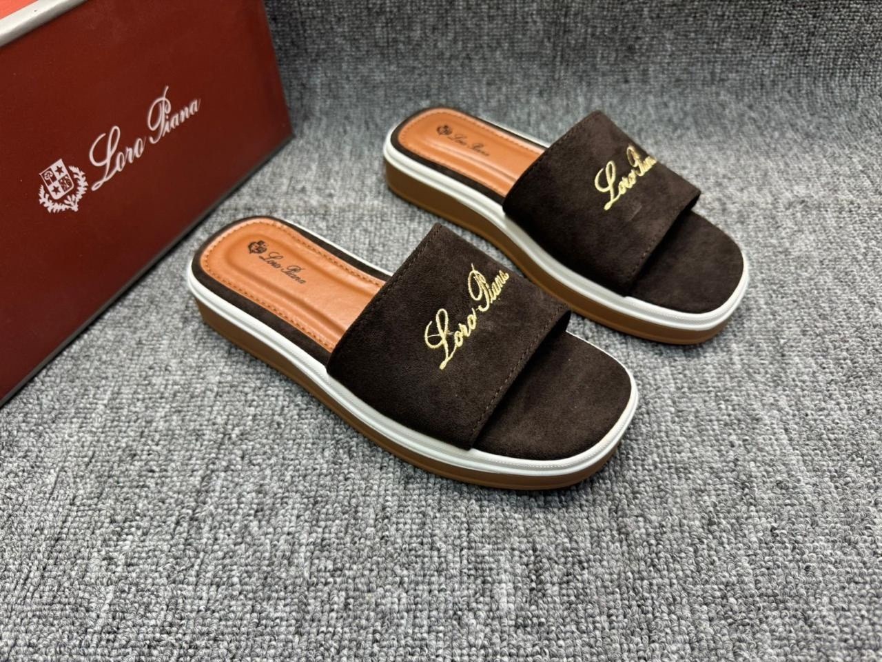 ,шлепки женские,шлепанцы женские,шлепки диор,шлепки шлепанцы