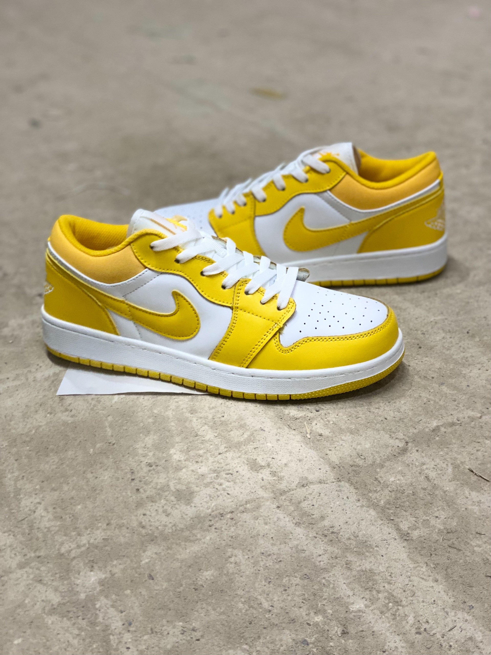 nike air jordan 1 low,air jordan 1 low pollen,air jordan 1 low,jordan 1 low,nike air jordan 1