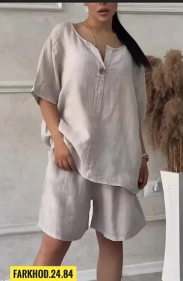 Костюм