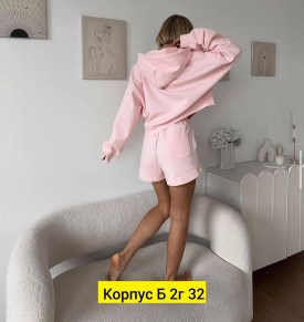 Костюм