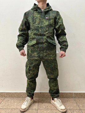Костюм