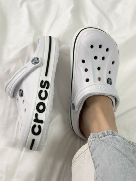 Кроссовки