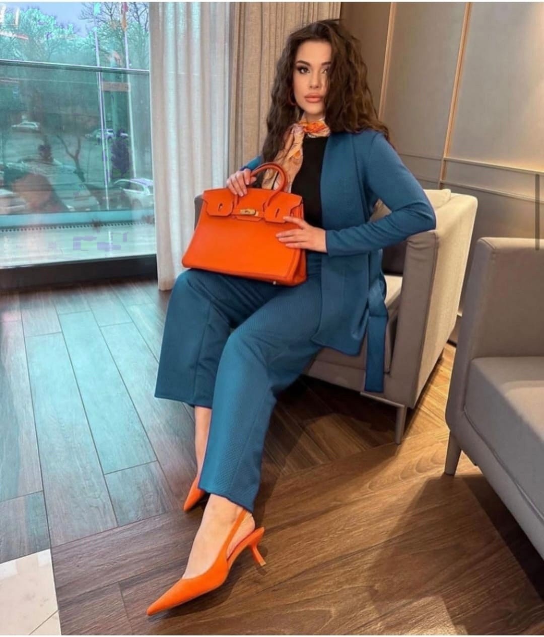 женский брючный костюм,модные брючные костюмы,брючный костюм женский деловой,костюм с брюками,оранжевый костюм женский