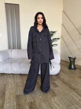 Костюм