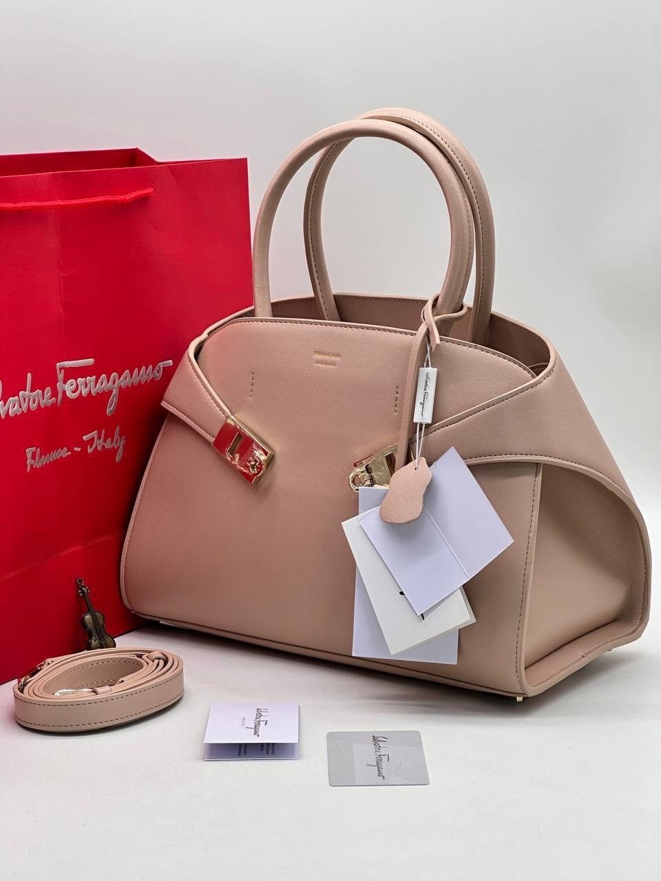 salvatore ferragamo сумка,сумка ferragamo,сумка феррагамо,женская брендовая сумка,сумка