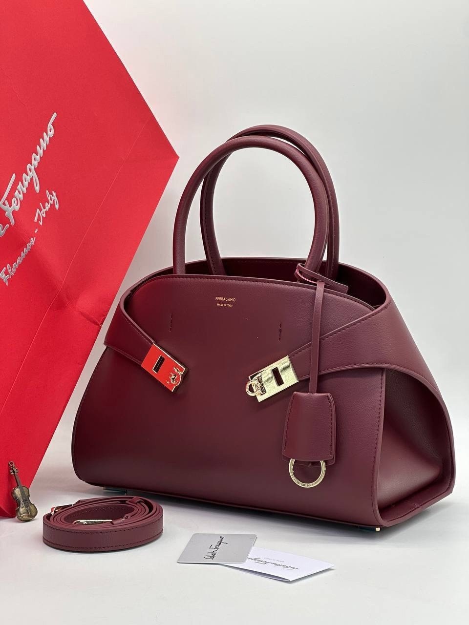 salvatore ferragamo сумка,сумка ferragamo,женская брендовая сумка,сумка,сумка женская