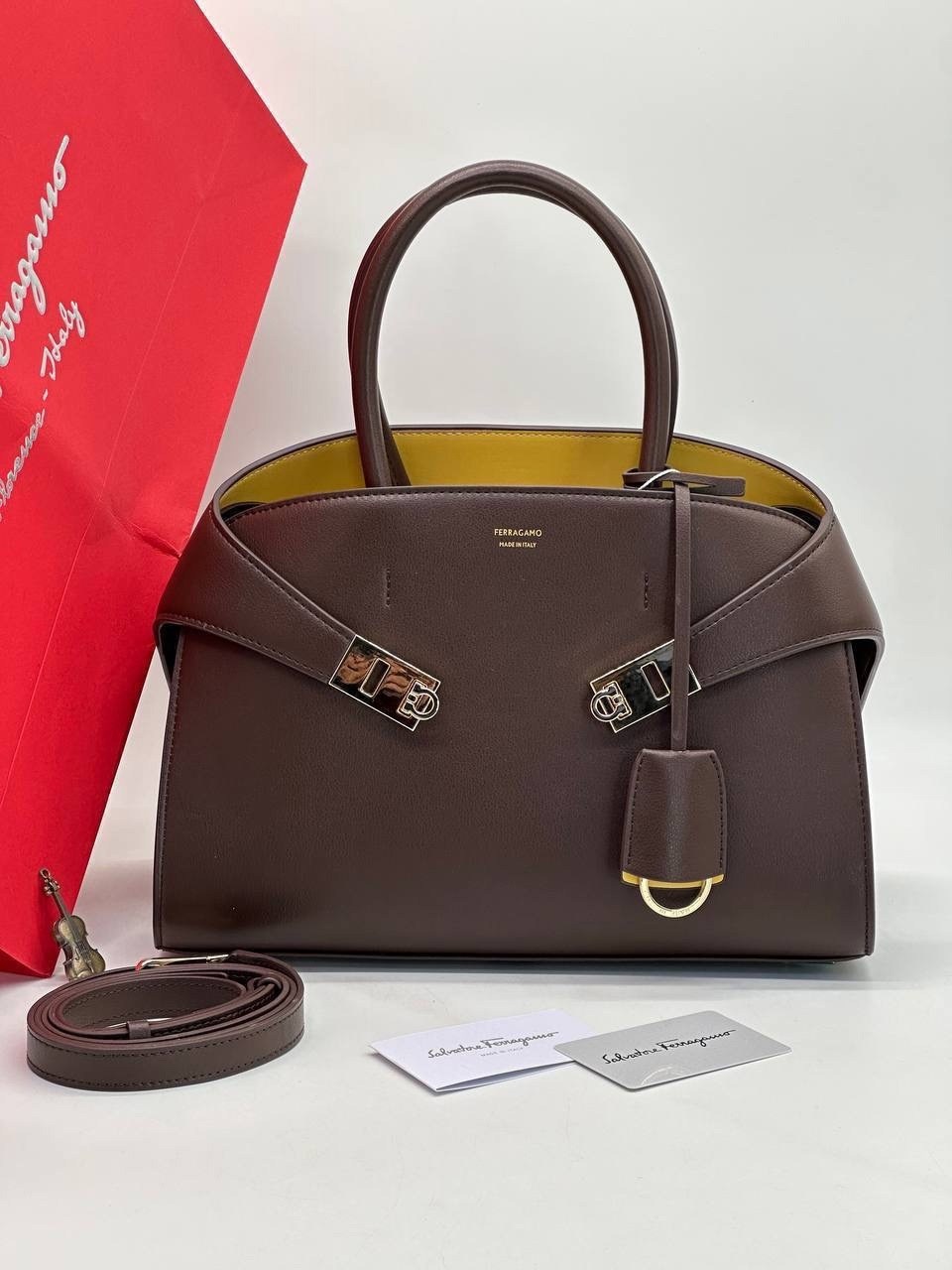 сумка salvatore ferragamo,сумка ferragamo,сумка,женские сумки,брендовая женская сумка