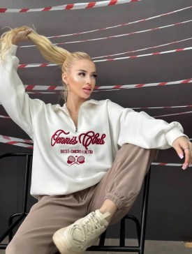 Свитер