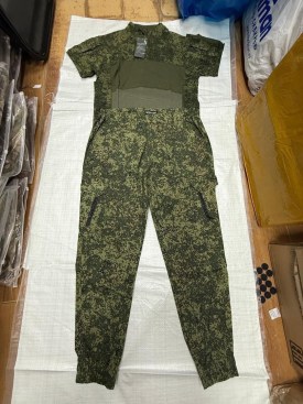 Костюм