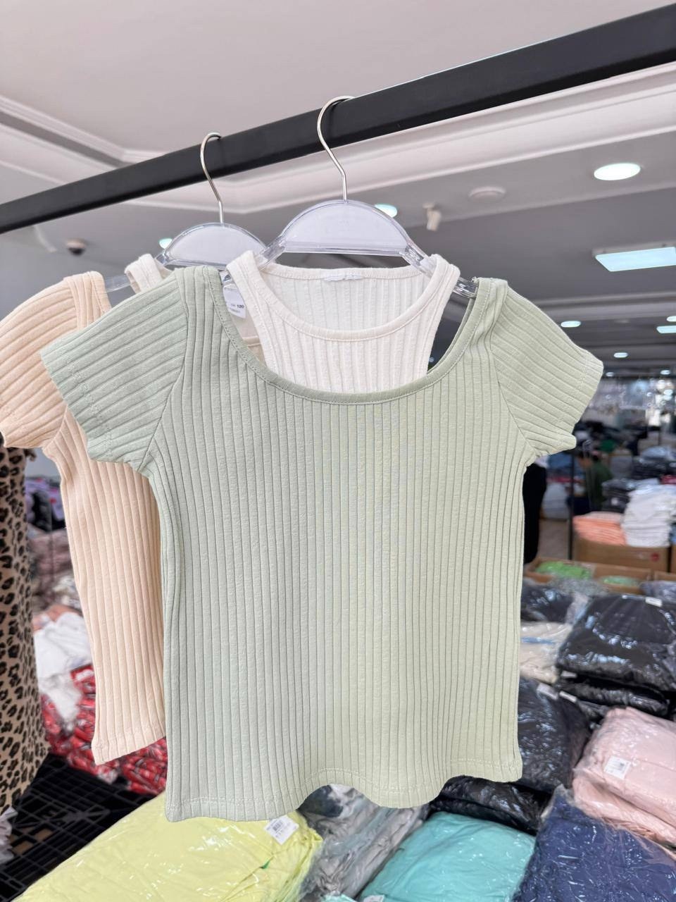 футболки для девочки,футболке,вязаная футболка,трикотажный топ,трикотажный