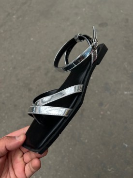 Босоножки