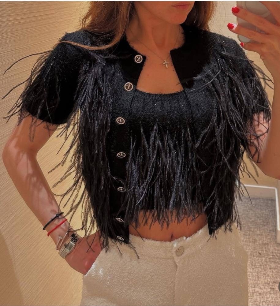 топ с бахромой,модные топы,кофта с перьями
