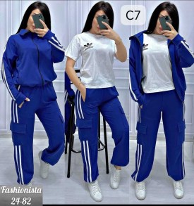 Костюм