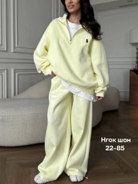 Костюм
