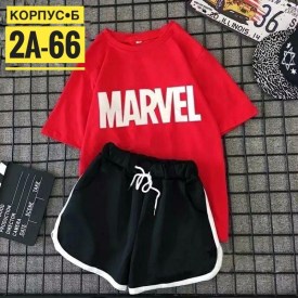 Костюм