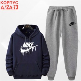 Костюм