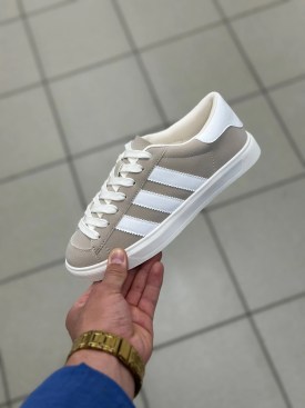 Кроссовки