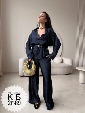 Костюм