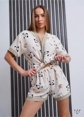 Костюм