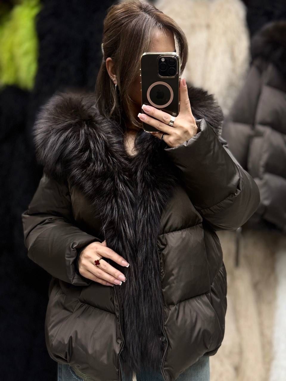 пуховики с мехом,пуховики с натуральным мехом,стильные пуховики,модные пуховики,пуховик женский с натуральным мехом