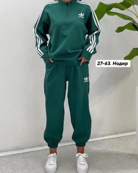 Костюм