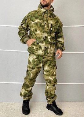 Костюм