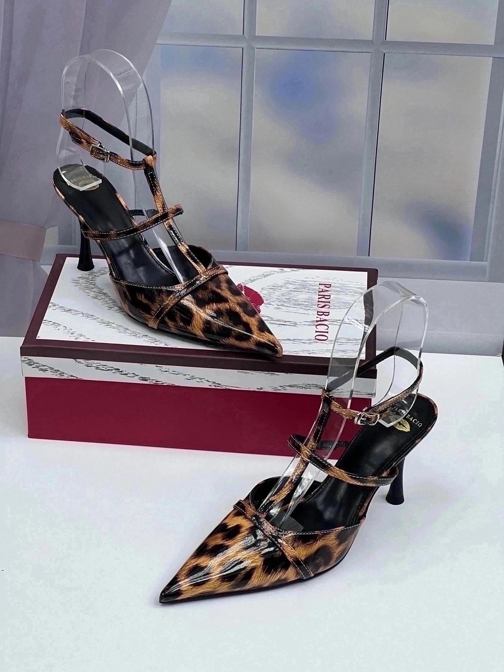 ,женская ,модная женская ,женские туфли лодочки,обуви