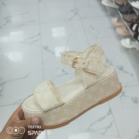Босоножки