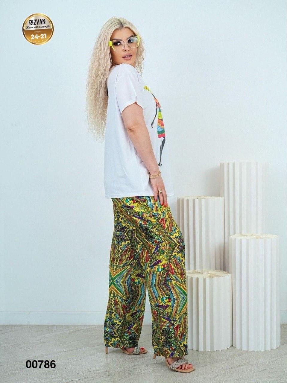 костюм с брюками,летние костюмы,женские летние костюмы,женские костюмы,яркие костюмы