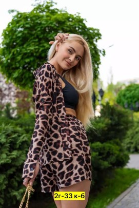 Костюм
