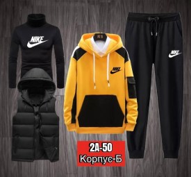 Костюм
