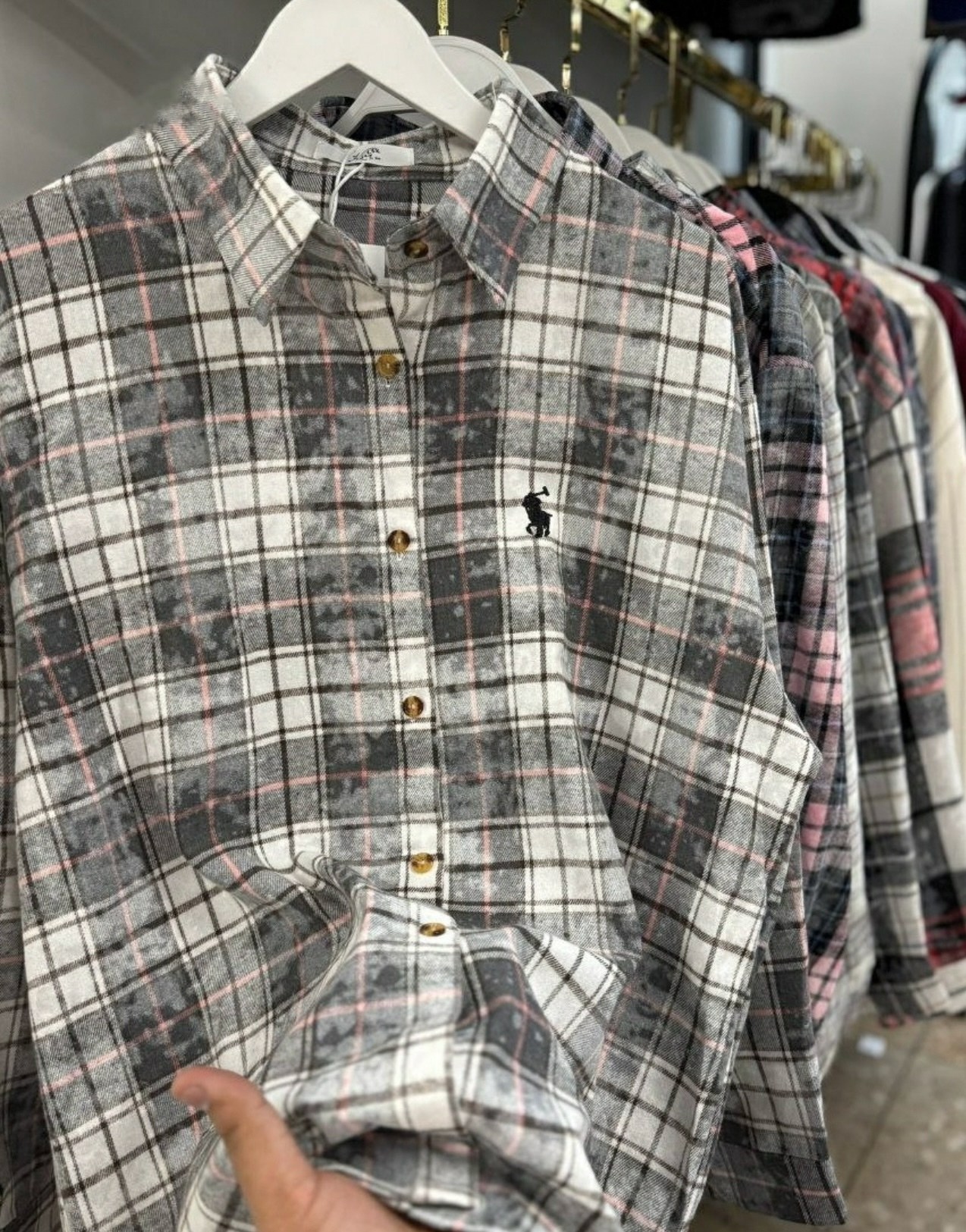 рубашка женская в клетку оверсайз,рубашка в клетку,рубашка в клетку женская,рубашка в клетку свободного кроя,оверсайз рубашка в клетку