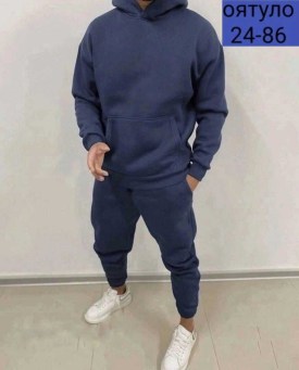 Костюм