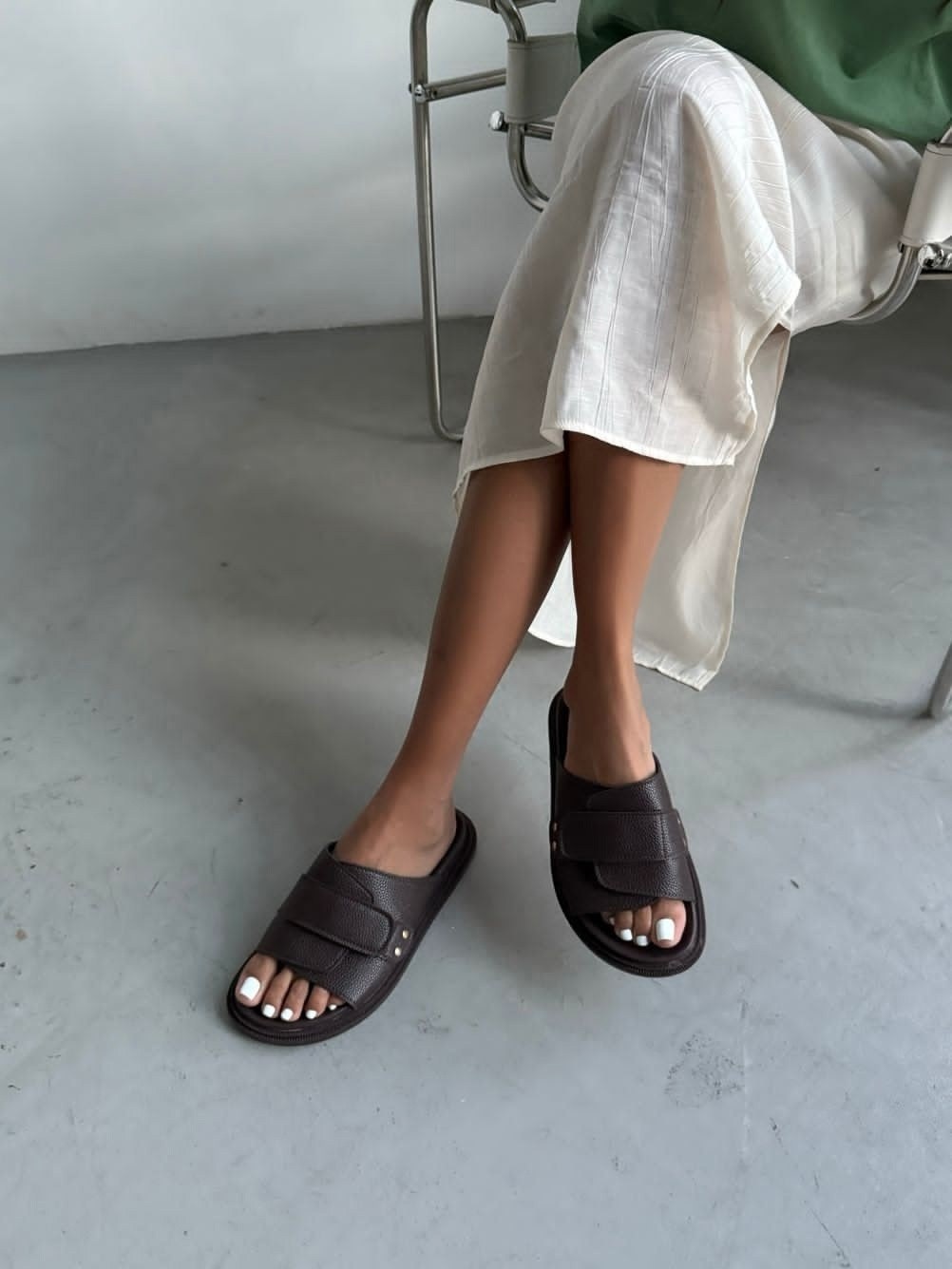 ,мужские сандалии,модные сандалии,мужские шлепанцы,женские шлепанцы