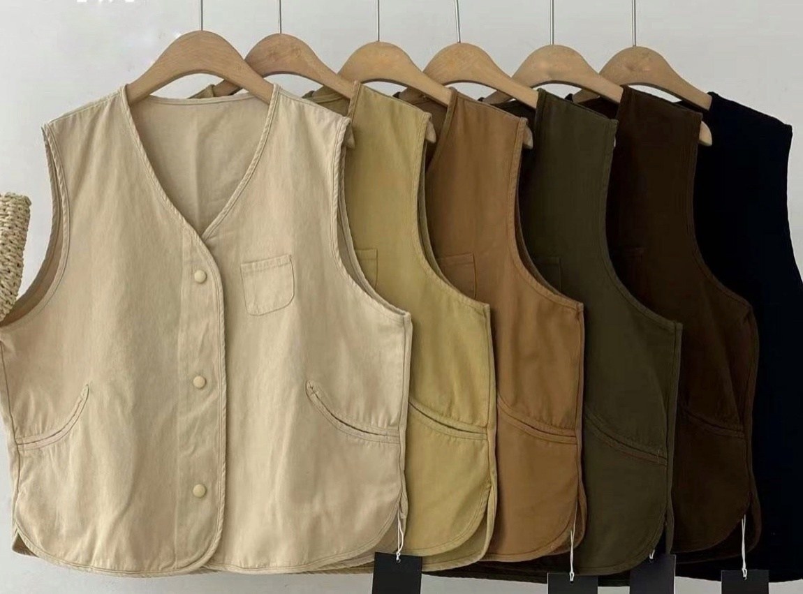 женский свободный жилет,бежевый жилет,женские жилеты,жилет с накладными карманами