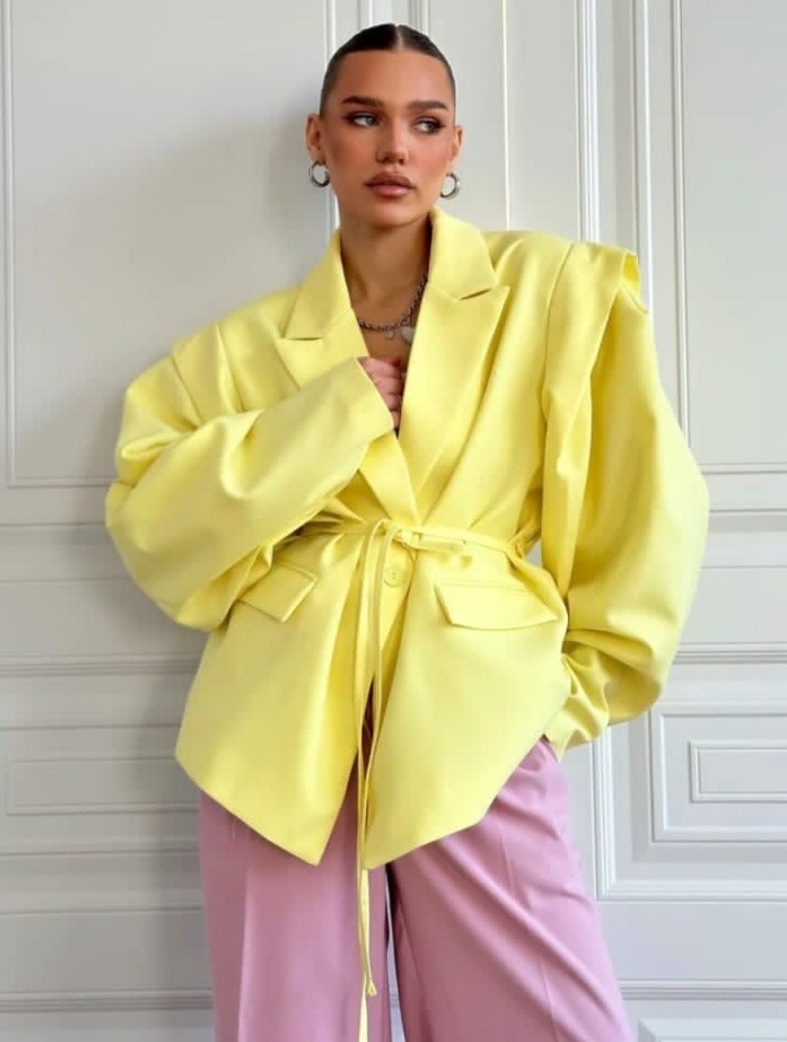 элегантный брючный костюм,пиджак с поясом,женские костюмы,костюм пиджак,элегантный блейзер