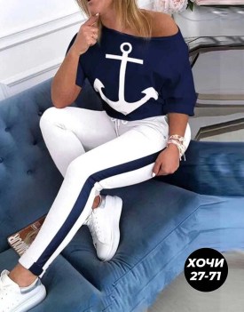 Костюм